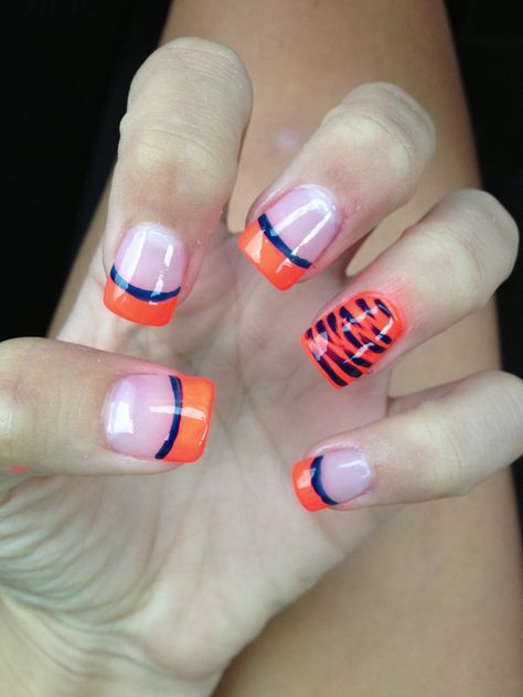 Detroit Tigers Nails defiantly doing next time I go to a game Detroit Tigers Nails, Tiger Nail Art, Sports Nails, Tiger Nails, Xander Cage, Return Of Xander Cage, Tattoo Ideas For Men, Blue Nail Art, Great Nails