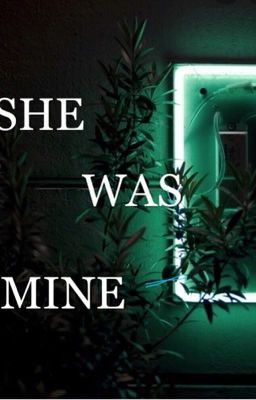 #wattpad #fanfiction The first words I said to him was that he was an Idiot. Now I am the idiot. I told myself to be good this year, but as I was slammed against the wall with his big hands gripping my waist, that thought was right out of my head Draco Malfoy Wattpad, Fleur Harry Potter, Draco Malfoy Fanfiction, Texting Story, Draco Malfoy Imagines, Cherish Life, Catch Feelings, First Words, Cedric Diggory