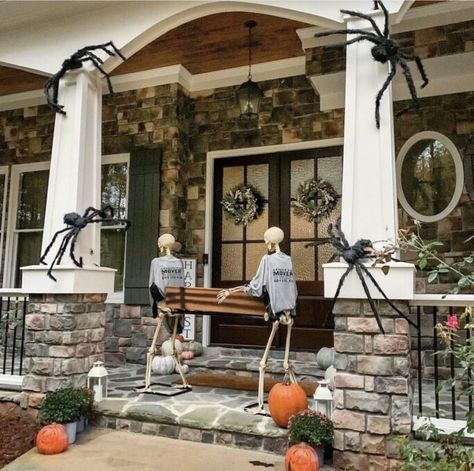 Porch Pillars, Front Porch Railings, Front Porch Decor Ideas, Haunted House Decorations, Halloween Front Porch Decor, Hanging Ghosts, Porch Decorating Ideas, Halloween Balloons, Halloween Porch Decorations