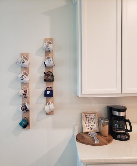 Coffee Mug Hanging Ideas, Diy Mug Storage, Mug Hanger Diy, Coffee Cup Hanger Diy, Vertical Coffee Mug Storage, Coffee Cup Hanger, Mug Hanger, K Cup Hanging Storage, Diy Coffee Mug Wall Rack