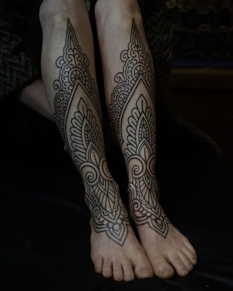 Ornamental Shin Tattoo, Ornamental Tattoo Leg, Ornamental Leg Sleeve, Ornamental Leg Tattoo, Creation Tattoo, Full Leg Tattoo, Minimalistic Tattoo Ideas, Bohemian Tattoo, Tattoo 2023