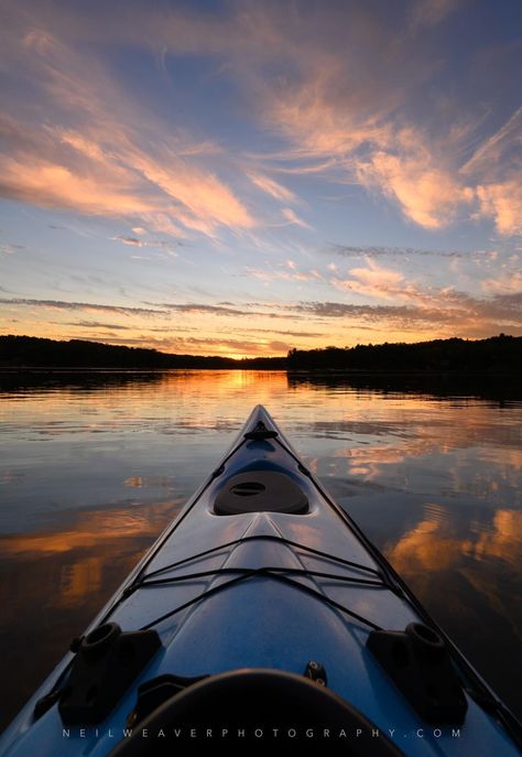 Kayaking Aesthetic, Forest Camp, Kayak Camping, Camping Aesthetic, Kayak Adventures, Stylist Tattoos, Manifestation Board, Canoe And Kayak, Canoeing