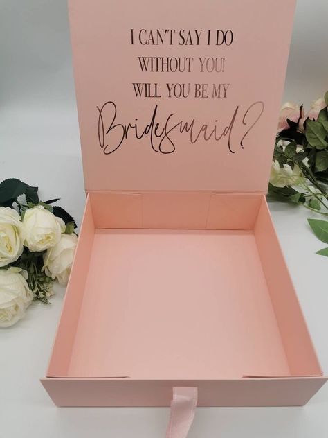 Maid Of Honour Proposal, Luxury Gift Boxes, Box Bridesmaid, Bridesmaid Thank You, Bridesmaid Gift Boxes, Bridesmaid Box, Maid Of Honour, Wedding Gift Boxes, Proposal Box