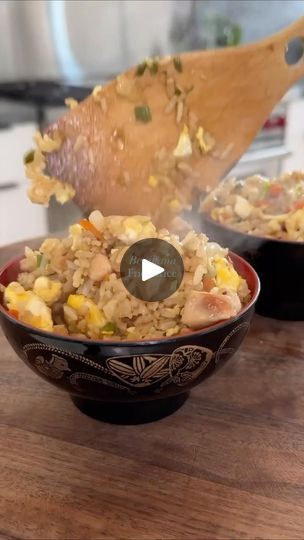 Benihana Rice, Benihana Fried Rice, Asian Salads, Milanese Recipe, Cooking Jasmine Rice, Cook Rice, Instagram Recipes, Dominican Food, Chicken Entrees