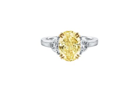 Classic Winston™, Oval-Shaped Yellow Diamond Ring | Harry Winston Yellow Engagement Ring, Harry Winston Engagement, Harry Winston Jewelry, Fancy Yellow Diamond Ring, Rare Diamonds, Lemon Quartz Ring, Yellow Diamond Ring, Colored Diamond Rings, Traditional Engagement Rings