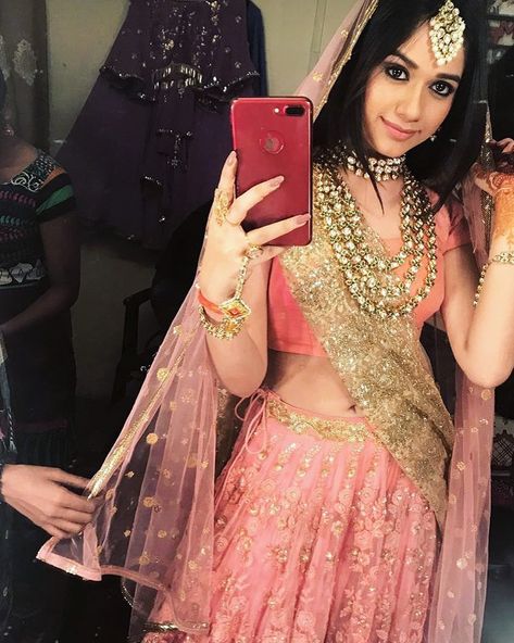 7,500 Likes, 56 Comments - Colors TV (@colorstv) on Instagram: “#BTS from the sets of #TuAashiqui @jannatzubair29” Tu Aashiqui Pankti Dress, Jannat Zubair Lehenga, Zannat Zubair, Hd Mobile Wallpaper, Jannat Zubair Rahmani, Wallpaper 1080p, Outfit Indian, Thai Wedding Dress, Navratri Dress