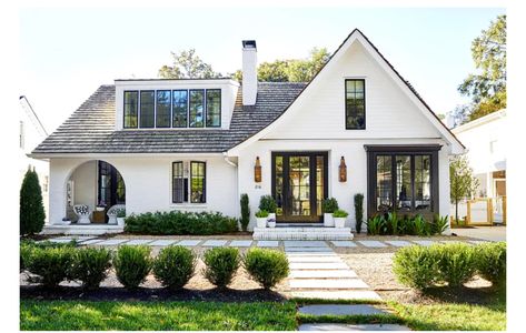 White Painted Brick Exterior, Types Of Houses Styles, American House Style, Home Design Styles, Painted Brick Exteriors, Home Designs Exterior, Exterior Home Design, Home Exterior Makeover, American House