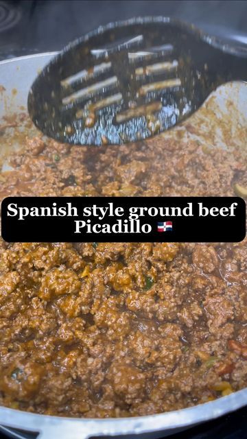 Adobo Ground Beef, Dominican Ground Beef Recipes, Dominican Picadillo, Qdoba Ground Beef Recipe, Spanish Ground Beef Recipes, Chopped Meat Recipes Ground Beef, Dominican Dish, Beef Picadillo, Spanish Olives