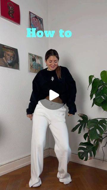 Dance | Fitness | Lifestyle on Instagram: "Tutorial Time 🩶

#dance #dancetutorial" Dance Exercise Videos, How To Dance At A Party, Dance Moves To Learn, Dance Tricks To Learn, Beginner Dance Moves, Dance Tutorial Step By Step, Modern Dance Moves, Dance Tricks, Contemporary Dance Moves