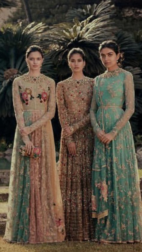 Sabyasachi Gown, Sabyasachi Collection, Sabyasachi Mukherjee, Anand Karaj, Bridal Anklet, Muslimah Wedding Dress, Muslimah Wedding, Desi Outfits, Traditional Hairstyle