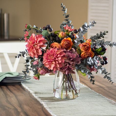 Mauve Dahlia, Dahlia Orange, Luxury Glassware, Lavender Hydrangea, Fall Floral Arrangement, Orange Ranunculus, Table Arrangements Wedding, Autumn Evening, Large Flower Arrangements