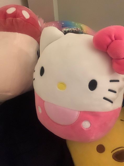 Hello Kitty Squishmallow, Hello Kitty Bow, Stuff Animals, Doll Aesthetic, Hello Kit, Hello Kitty Pink, Hello Kitty Nails, Bow Shorts, Pink Life