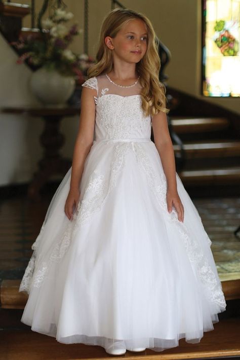 Joan Calabrese Communion Dresses, First Communion Dresses Catholic Simple, Communion Dresses Catholic, 1st Communion Dresses, Hamster Wallpaper, Comunion Dress, First Holy Communion Dresses, Communion Hairstyles, Girls First Communion Dresses