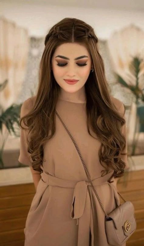 Hairstyles For Gowns, Hair Wedding Styles, Long Hair Wedding, Open Hairstyles, Long Hair Wedding Styles, Front Hair Styles, Hair Up Styles, Hairdo For Long Hair, Easy Hairstyles For Long Hair