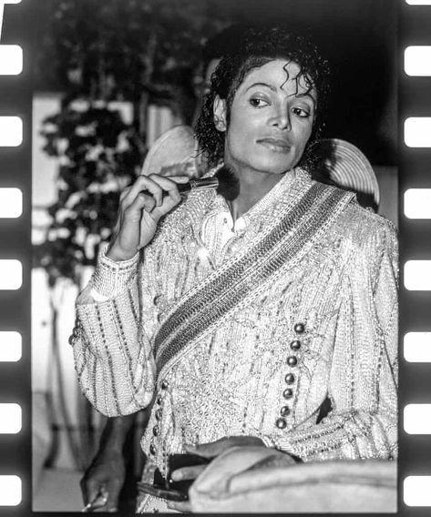 Michael Jackson Jacket, Michael Jackson Hot, Michael Jackson Rare, Michael Jackson Thriller, Michael Love, Michael Jackson Pics, King Of Music, Paris Jackson, Jackson 5