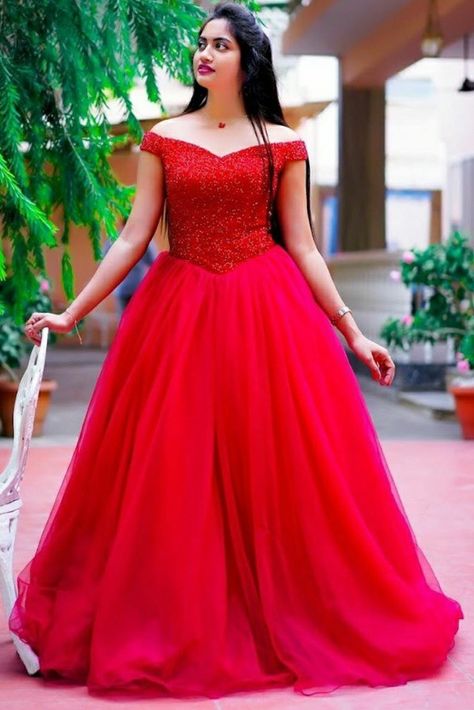 Net Gown Designs, Indian Long Gowns, Frock Models, Net Gown, Wedding Frocks, Gown Designs, Net Gowns, Long Gown Design, Colorful Rangoli