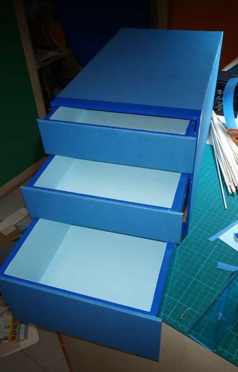 Foam Board Crafts, Cardboard Drawers, 2020 Bedroom, Cardboard Box Diy, Board Crafts, Cardboard Recycling, Cardboard Storage, Room Storage Diy, Box Crafts