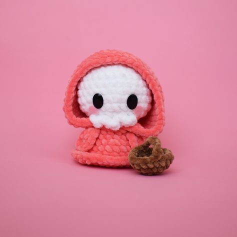 Red Amigurumi, Handmade Things, Good Ideas, Toy Pattern, Crochet Toy, Little Red Riding Hood, Red Riding Hood, Crochet Accessories, Amigurumi Crochet