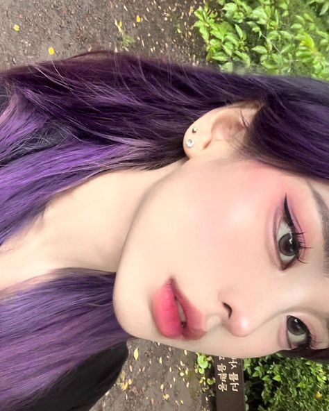 Girl With Purple Hair, Hair Color Asian, Cute Hair Colors, Girl Body, Purple Hair, Girl Face, Ulzzang Girl, Korean Girl, Pretty Woman