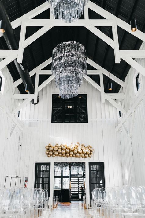 Black Barn Wedding, Barn Makeover, Spain Ranch, Foundry Wedding, Bridal Vibes, Tiny Log Cabin, Goals 2023, Studio Building, New Year's Eve Wedding