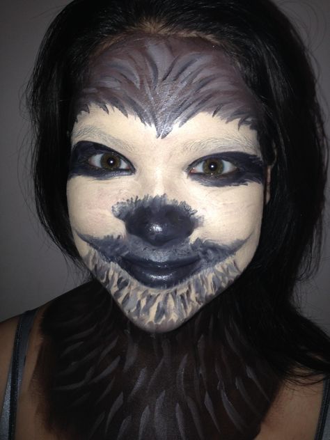 Sloth Makeup, Makeup Cute, Makeup Class, Class Ideas, Body Painting, Face Painting, Sloth, Halloween Makeup, Face Paint