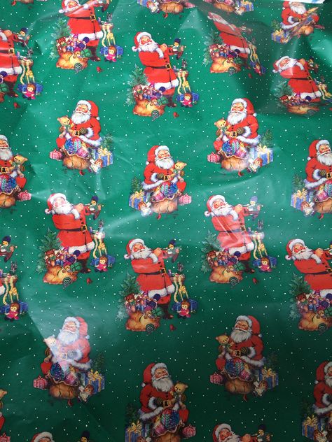 1970 Christmas Decorations, Retro Wrapping Paper, Retro Christmas Wrapping Paper, 70s Christmas Wrapping Paper, 80s Christmas Wrapping Paper, Vintage Christmas Wrapping Paper, Vintage '60s Gurley Christmas Candle Set, Christmas Collage, Classroom Strategies