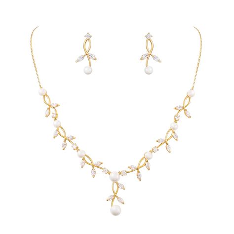 PRICES MAY VARY. The bridal wedding jewelry sets show the dream and beauty for women, with delicate design and sturdy construction, which can make you more charming in the crowd Necklace Length: about 43cm (16.9") + 5cm (2") extra extension chain. Earring Size: about 0.55" by 1.1" Marquise teardrop CZ flower leaf pearl floral vine filigree necklace earrings jewelry set for bridal wedding, sparkly and elegant You can wear the bridal wedding jewelry set for your big day, or other party. Great gift Wedding Jewelry Boho, White Cubic Zirconia Dangle Jewelry Set, Wedding Jewelry Gold, Bridal Jewelry Pearl Sets, Pearl Jewelry Set, Wedding Jewelry For Bride, Chain Earring, Wedding Jewelry Set, Pearl Bridal Jewelry