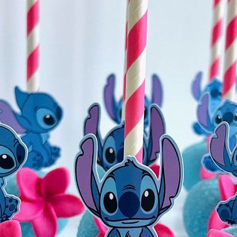 Dee Camarena on Instagram: "🌺💙💕Stitch Theme Pops💕💙🌺

#stitch #stitchtheme #stitchpops #liloandstitch #liloandstitchbirthday #stitchparty #lilostitch #stitch #liloandstitchcake #liloandstitchparty #decoratedcupcakes #cupcakeart #cupcakesdecorados #cakepopping #cakepoppin #cakesicles #cakepopsicles #cakepopart #stitchtheme #bdaycupcakes #bdaytheme #stitchcake #bdayideas #cakepops #lilostitch #tropicalparty #tropicaltheme #hawaiiantheme #hawaiianparty #pops #cakepop" Stitch Dessert Table, Lilo And Stitch Cake, Stitch Cake, Stitch Halloween, Cupcakes Decorados, Cupcake Art, Hawaiian Theme, Hawaiian Party, Tropical Party