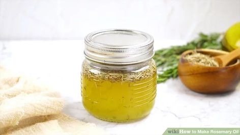 Make Rosemary Oil, Diy Lotion Bars, Oils For Healing, Rosemary Herb, Growing Rosemary, Infused Oil, Diy Lotion, Diy Skin Care Recipes, Edible Oil