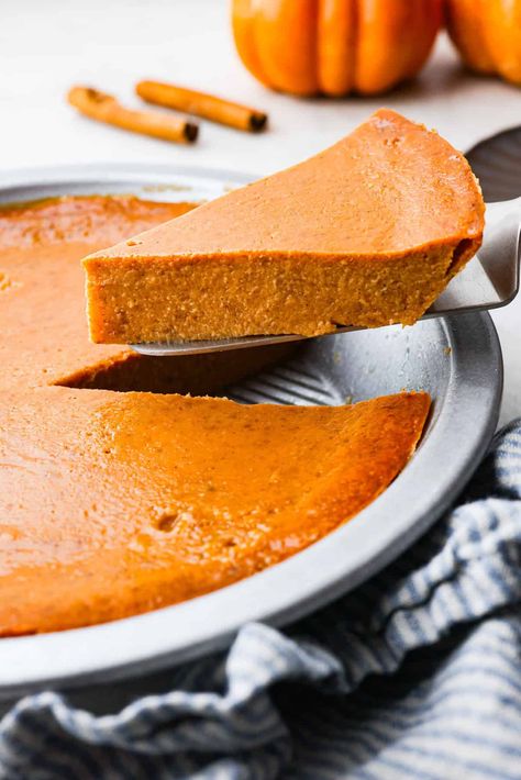 Black Bottom Pumpkin Pie, Banana Pumpkin Pie Recipe, No Crust Pumpkin Pie Recipes, Pumpkin Pie Without Crust, Pumpkin Pie No Crust, Crustless Pumpkin Pie Easy, No Crust Pumpkin Pie, Pumpkin Pie Crustless, Pumpkin Cheesecake Snickerdoodles