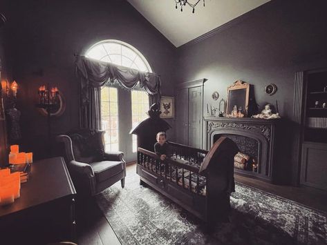 Comfortable Room Decor, Adams Family Nursery, Gothic Nursery Ideas Victorian, Alt Baby Nursery, Pastel Goth Nursery, Spooky Nursery Ideas, Gothic Crib, Spooky Baby Nursery, Goth Kids Room