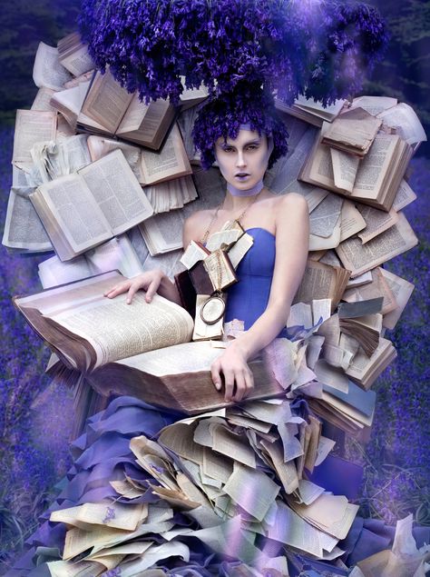 Kirsty Mitchell Wonderland, Kirsty Mitchell, Fantasy Photography, Foto Art, Foto Inspiration, Fantasy Fashion, Belle Photo, Purple Flowers, Fine Art Photography