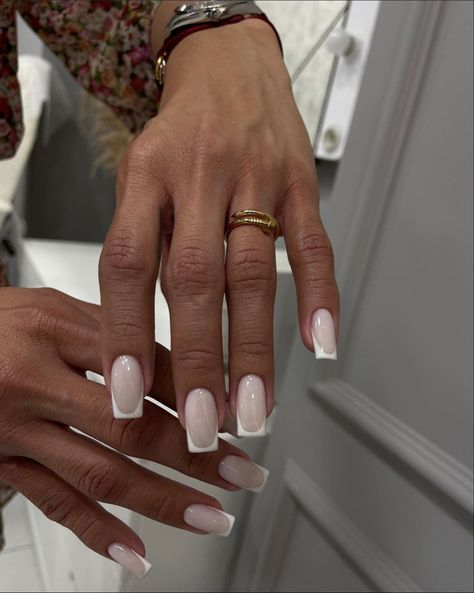 Long Nail French, French Long Nails, Trendy Acrylics, Long French Nails, Nail Art Tattoo, White Chrome Nails, Nail French, Office Nails, White French Nails