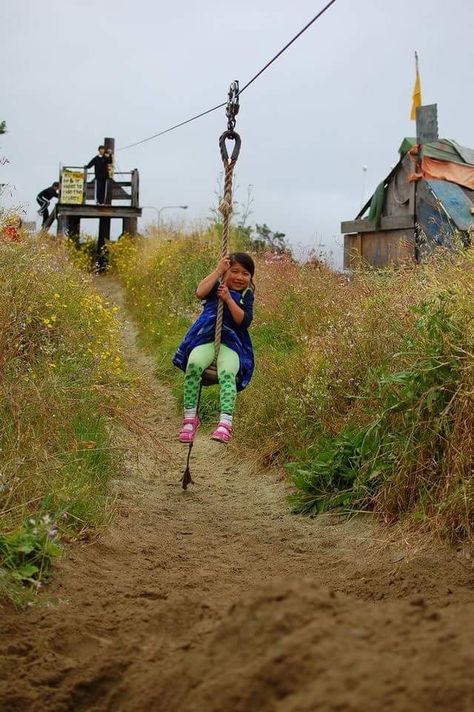 Playground Landscaping, Adventure Playground, Diy Playground, Outdoor Play Area, Kids Outdoor Play, Play Outside, Natural Playground, Backyard Playground, Backyard Play