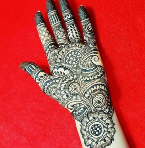 Mahidi Dijaen, Cone Designs For Hands Simple, Cute Mehndi Design, Cute Mehndi, Basic Henna, Mehndi Book, Lazy Exercise, Beautiful Simple Mehndi Design, Mehandhi Designs