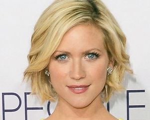 Pilot Scoop: Brittany Snow to Star as Legal Ladder-Climber in Fox’s To My Future Assistant – TVLine Dan Lin, Blonde Actresses, Catherine O'hara, Brittany Snow, Raise The Bar, Leighton Meester, Layered Bob, Short Hairstyle, American Dream