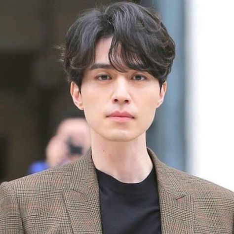 How do I achieve this Korean hairstyle ... Korean Men Haircut, Ivy League Haircut, Korean Men Hairstyle, Korean Haircut, Hairstyle Examples, Asian Haircut, Korean Short Hair, Asian Men Hairstyle, Kpop Hair