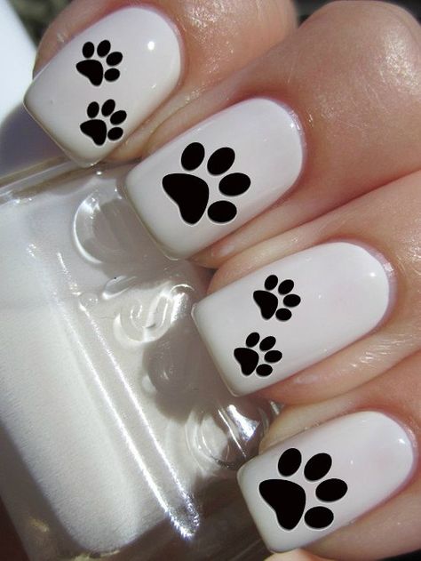 Look at this is the nail Puppy Paw Mirar a esto es impresionante son las huellas de perrito Paw Print Nails, Cat Nail Designs, Paw Nails, Animal Print Nails, Cat Nails, Dog Nails, White Nail, Pretty Nail Art, Cute Nail Art