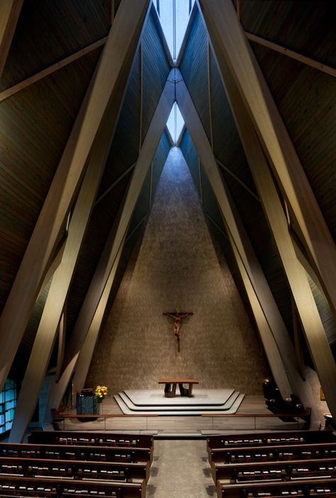 Church Chapel Architecture, Church Sanctuary, Architectural Masterpieces, Church Interior Design, Modern Church, Sacred Architecture, Church Interior, Religious Architecture, Cathedral Church