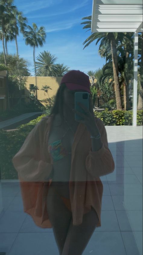 summer, sun, bikini, pool, mirror selfie, vacation Mirror Selfie Vacation, Summer Mirror Pics, Pool Selfie, Selfie Vacation, Conservative Swimsuit, Pool Pics, Vacation Pics, Face Mirror, Mirror Shot