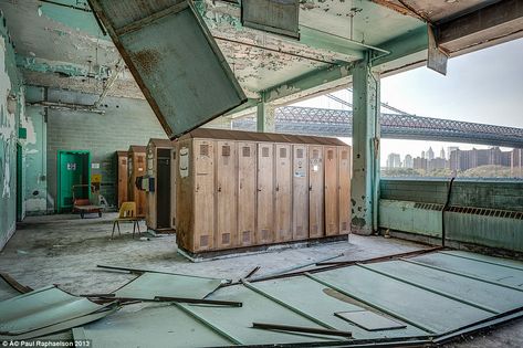 The old locker room: The building has remained untouched since due to legal battles over redevelopment plans Blueprint Design, Williamsburg Bridge, Desert Places, Sugar Factory, Industrial Living, Locker Room, Abandoned Places, Places Around The World, American Artists