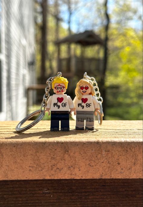 Custom Lego Minifigures Couple, Lego Couple Gift, Lego Couple Keychain, Lego Keychain Couple, Lego Gift Ideas For Boyfriend, Lego For Boyfriend, Lego Sets For Boyfriend, Matching Lego Keychain, Lego Boyfriend