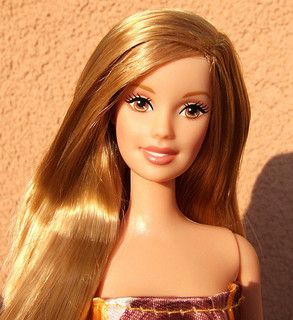 Brown Eyes Blonde, Brown Eyes Blonde Hair, Brown Hair Brown Eyes, Asian Market, Brown Eyes, Brown Hair, Barbie Dolls, Blonde Hair, Thailand