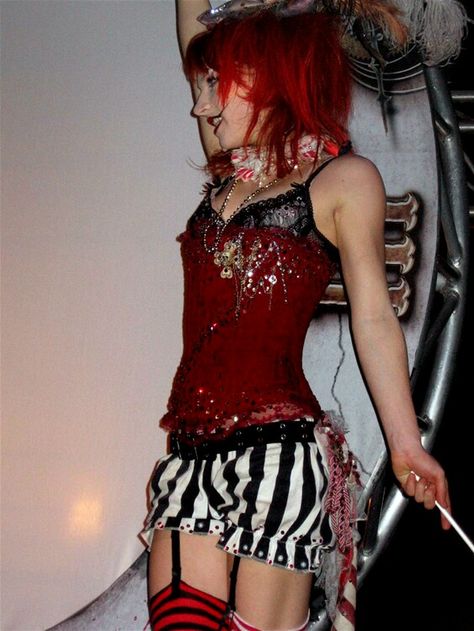 Cabaret Fashion, Cabaret Outfit, Pinterest Clothes, Drag Ideas, Circus Fashion, Circus Outfits, Emilie Autumn, Circus Aesthetic, Midwest Princess