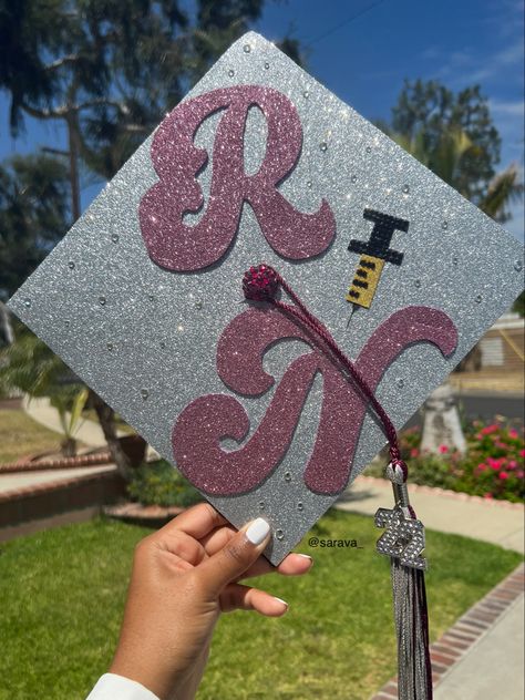 Bsn Graduation Cap, Nurse Graduation Cap Designs, Rhinestone Graduation Cap, Nursing Graduation Cap, Nursing School Graduation Pictures, Nurse Graduation Cap, College Grad Cap Ideas, Graduation Cap Decoration Diy, Nursing School Graduation