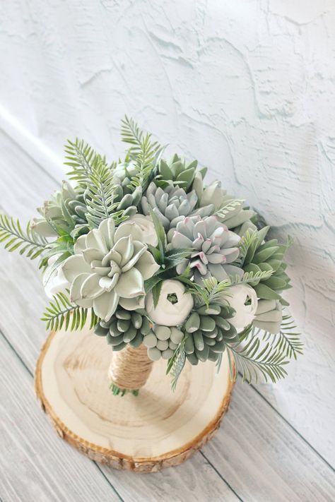 White Green Wedding Bouquet, Clay Succulents, White Green Wedding, Wedding Succulents, Succulent Wedding Decor, Succulent Bouquet Wedding, Handmade Bouquet, Green Wedding Bouquet, Handmade Bouquets