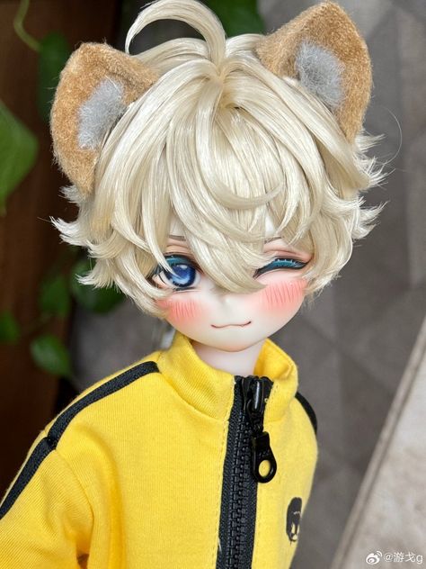 Bjd Dolls Male Cute, Mini Dollfie Dream, Ball Jointed Dolls Anime, Dollfie Dream Dolls, Nendoroid Anime, Dollfie Dream, Fantasy Art Dolls, Monster Dolls, Cosplay Tutorial