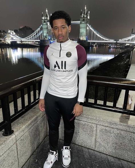 Roadman Drip Uk, Uk Drip Black, French Drip, Psg Tracksuit Drip, Tuta Psg, Psg Tracksuit, Football Tracksuits, Dior B22, Sneakers Nike Jordan