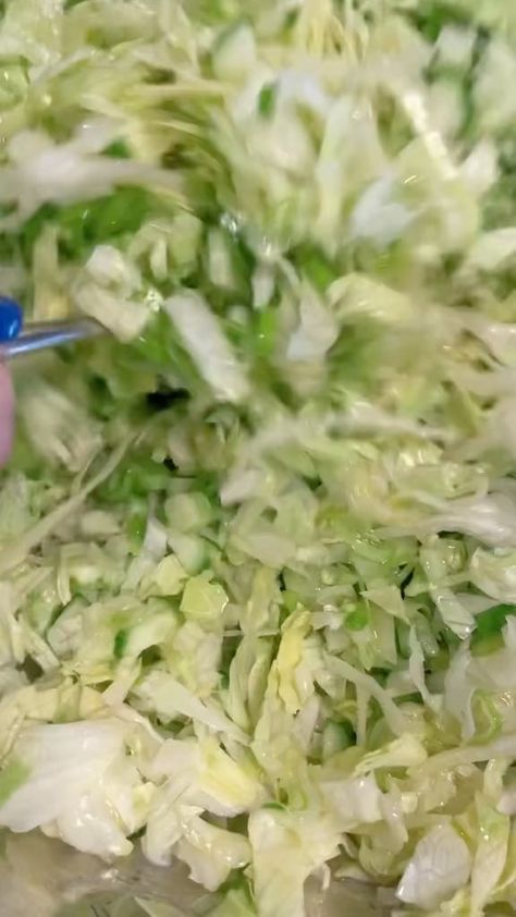 organicallyca • Original Audio Iceberg Lettuce Salad Recipes, Iceberg Lettuce Salad, Iceberg Salad, Lettuce Salad Recipes, Thrive Recipes, Eating Well Recipes, Keto Meal Prep, Trim Healthy Mama, Mediterranean Diet Recipes