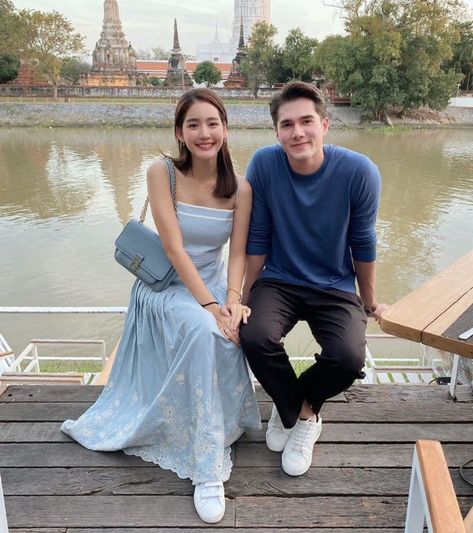 Mik Thongraya with his beautiful leading ladies - Thai Update Couple Matchy Outfits, Mik Thongraya, Korean Couple Photoshoot, Couple Fits, Casual College Outfits, Cute Couple Outfits, Couple Picture Poses, Montage Photo, Matching Couple Outfits